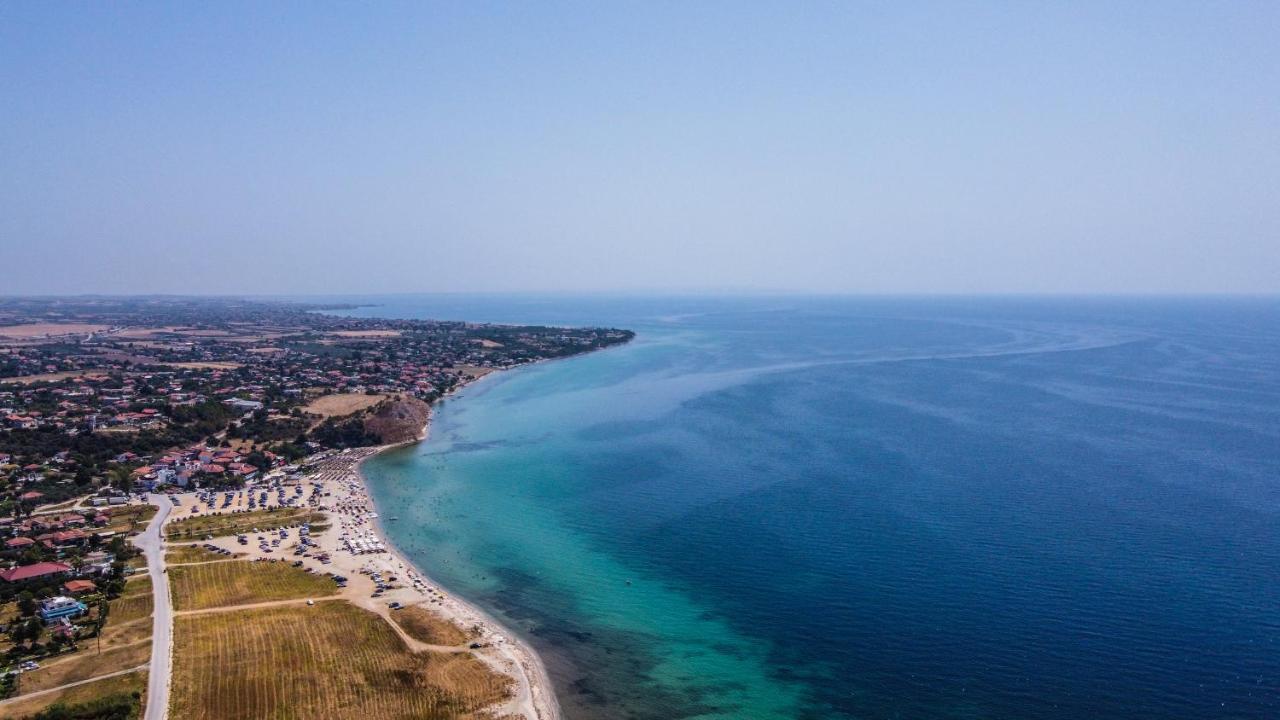Galinis' Sea Front Studios Nea Kallikrateia Εξωτερικό φωτογραφία